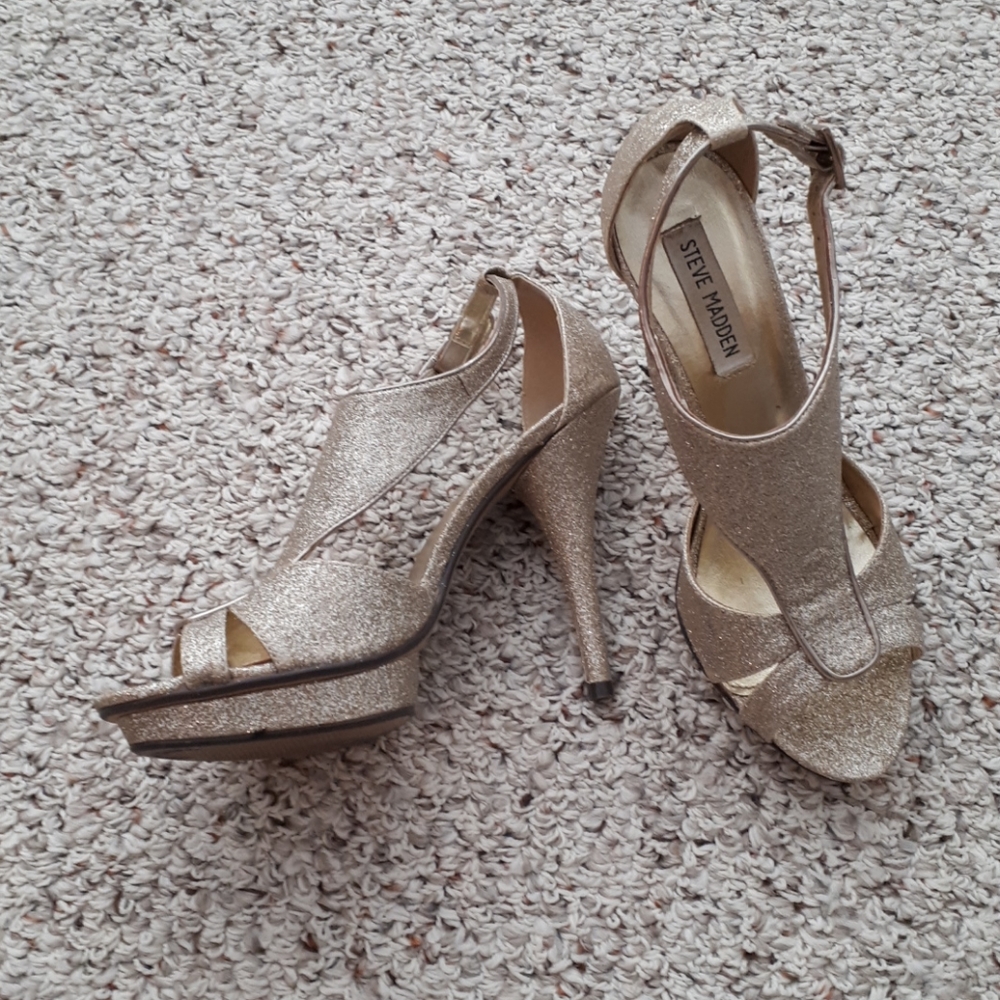 Gold Glittery Shoes Steve Madden